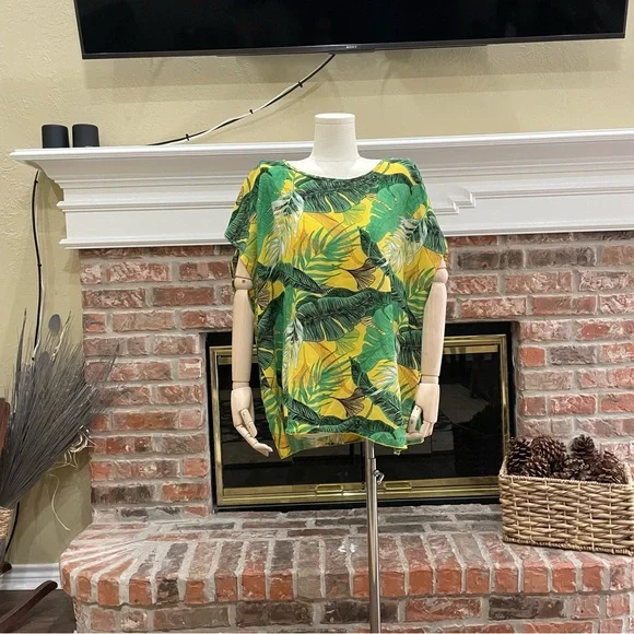 SHEIN Curve plus size tropical palm leaf print blouse / 2X / Excellent condition - Picture 5 of 11